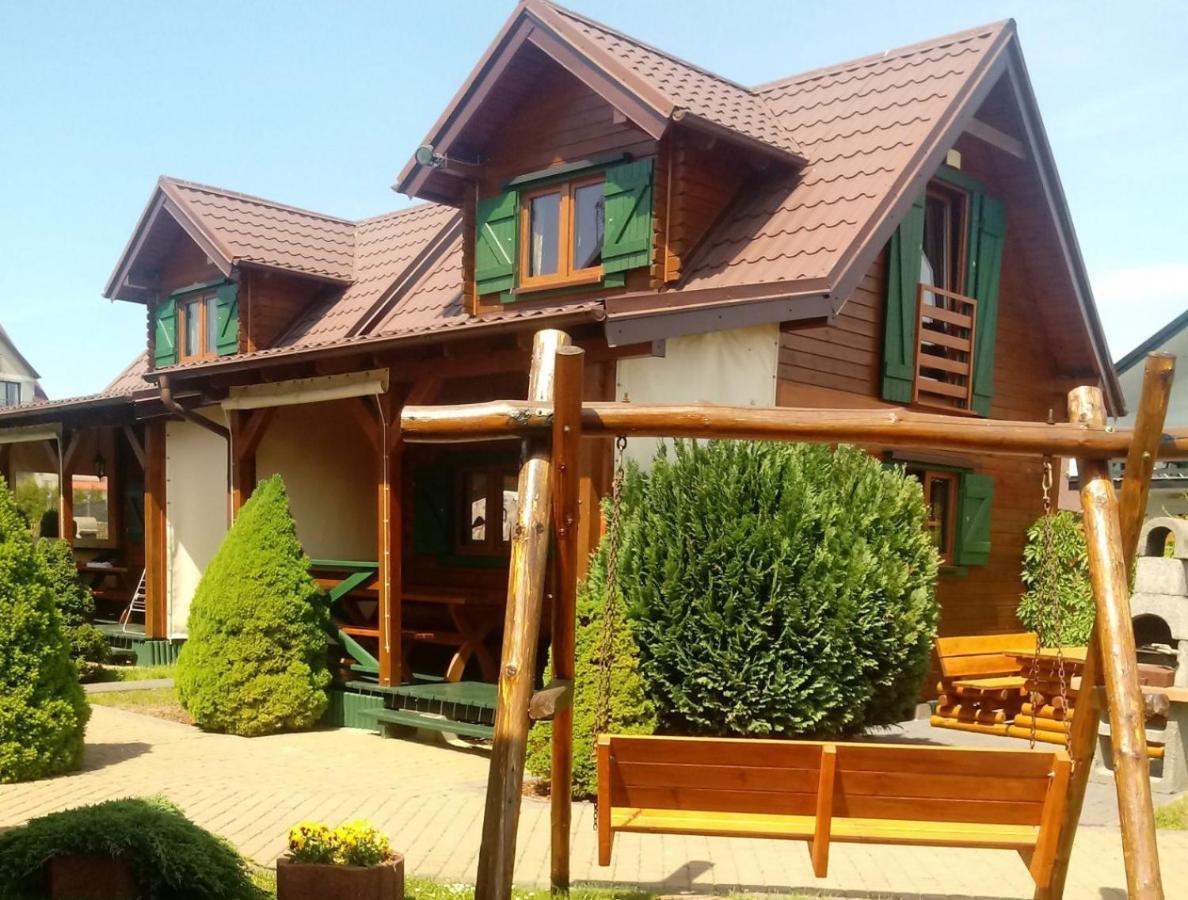 Apartamentowe Domki Drewniane Colorado Villa Karwia Exterior photo