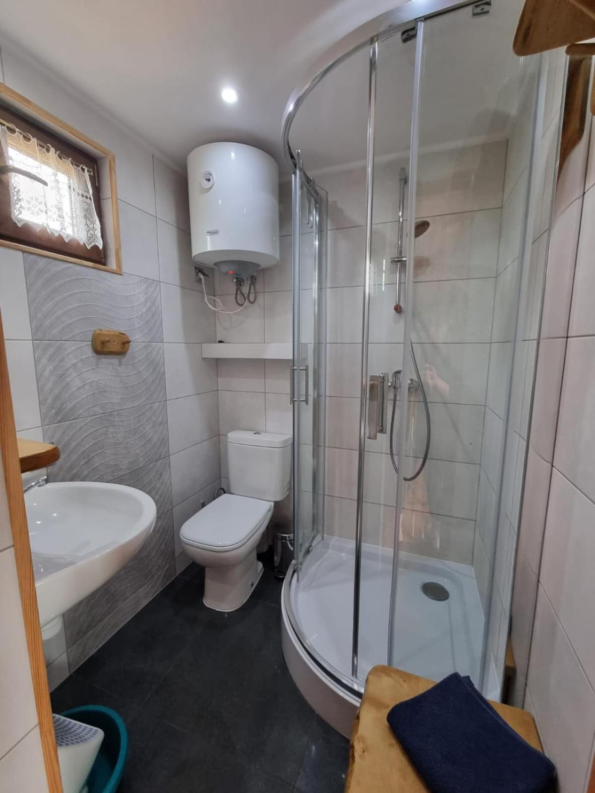 Apartamentowe Domki Drewniane Colorado Villa Karwia Exterior photo