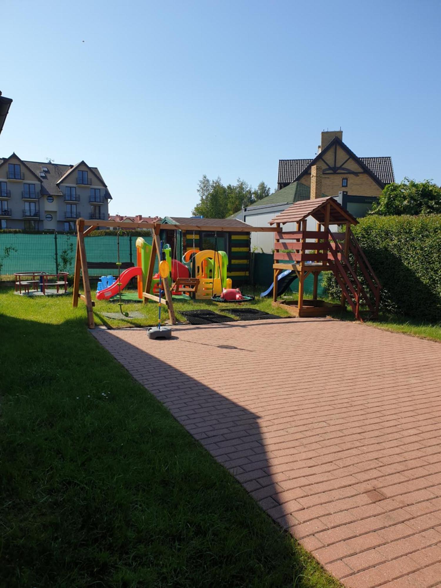 Apartamentowe Domki Drewniane Colorado Villa Karwia Exterior photo